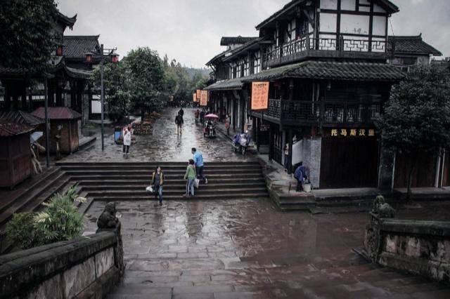 上大学后考试难吗？如何应对大学考试？游戏画面